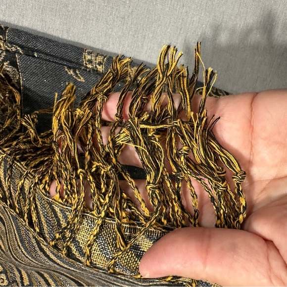 Gorgeous Pashmina in dark blue/light blue/gold/black, unused, fall, autumn - Picture 3 of 6